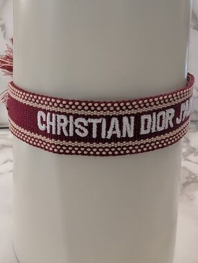 🤍❣️New Dior Adjustable Friendship Bracelet Red And White ❣️🤍